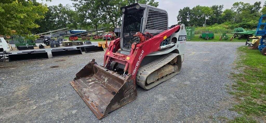 TAKEUCHI TL12R2 in Chambersburg, PA