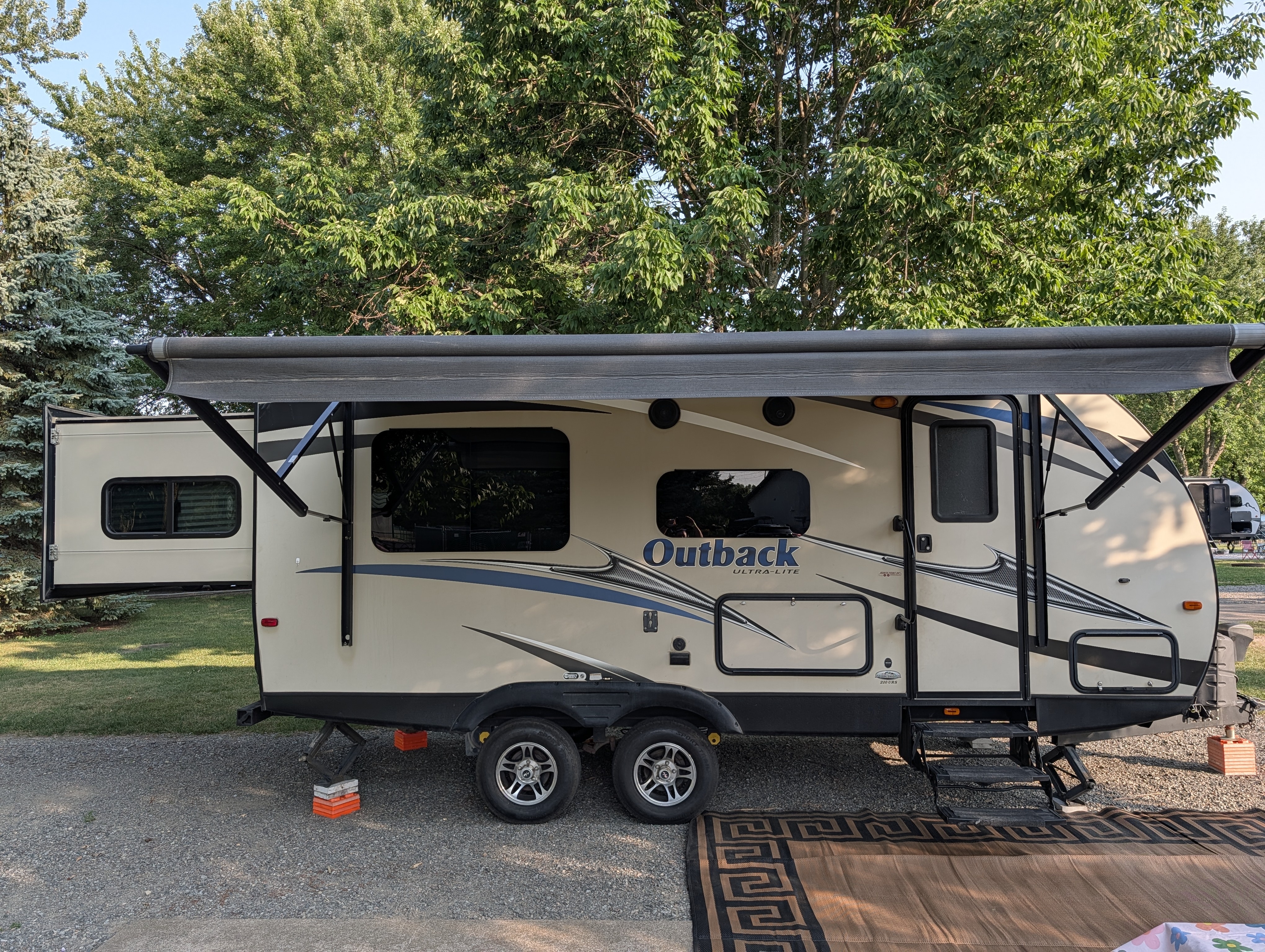 2017 Keystone OUTBACK ULTRA LITE 210URS in wausau WI