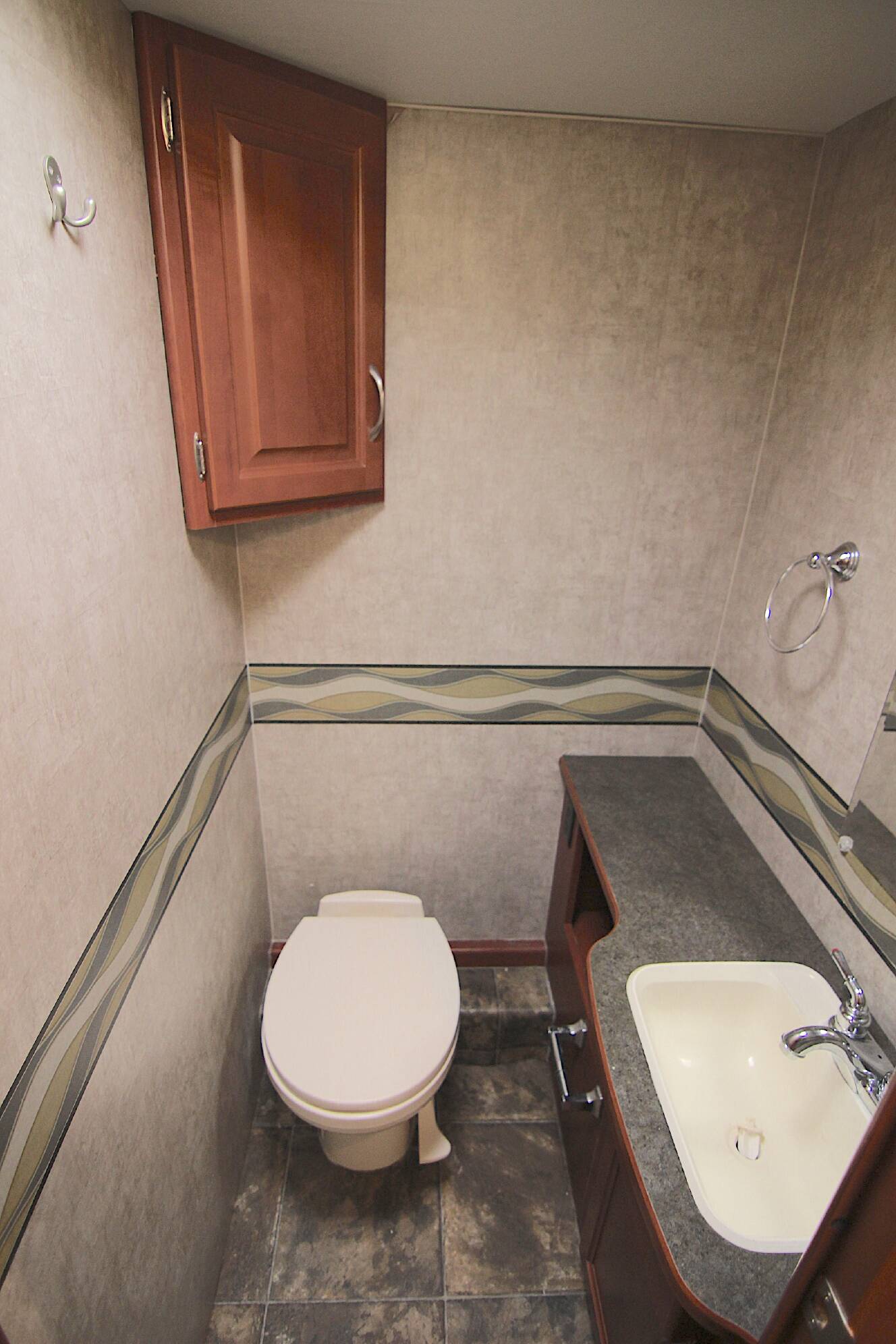 A photo of this 2014 Itasca SPIRIT 31K
