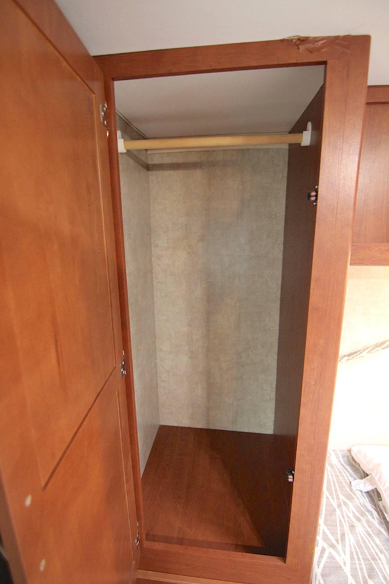 A photo of this 2014 Itasca SPIRIT 31K