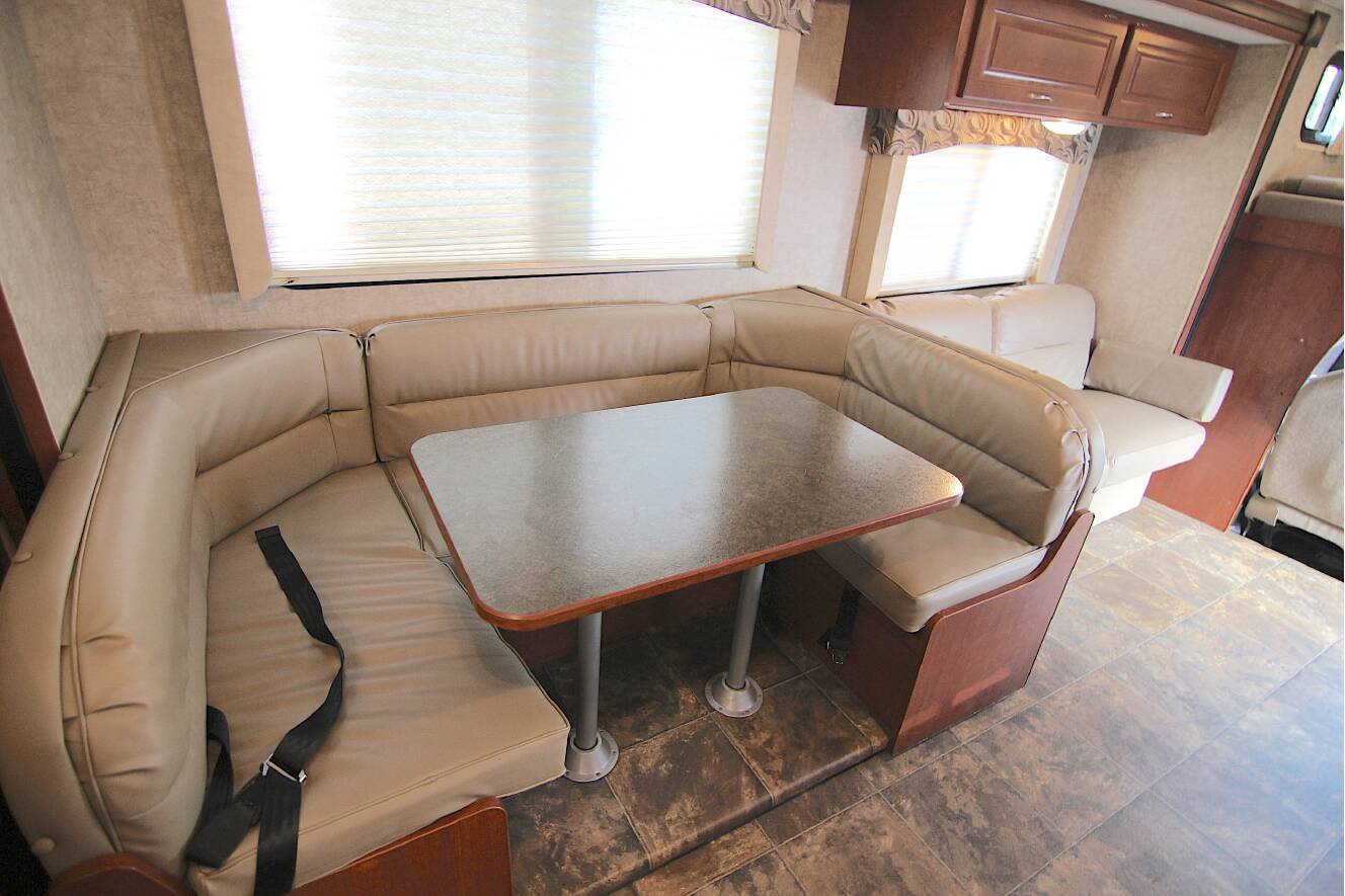 A photo of this 2014 Itasca SPIRIT 31K