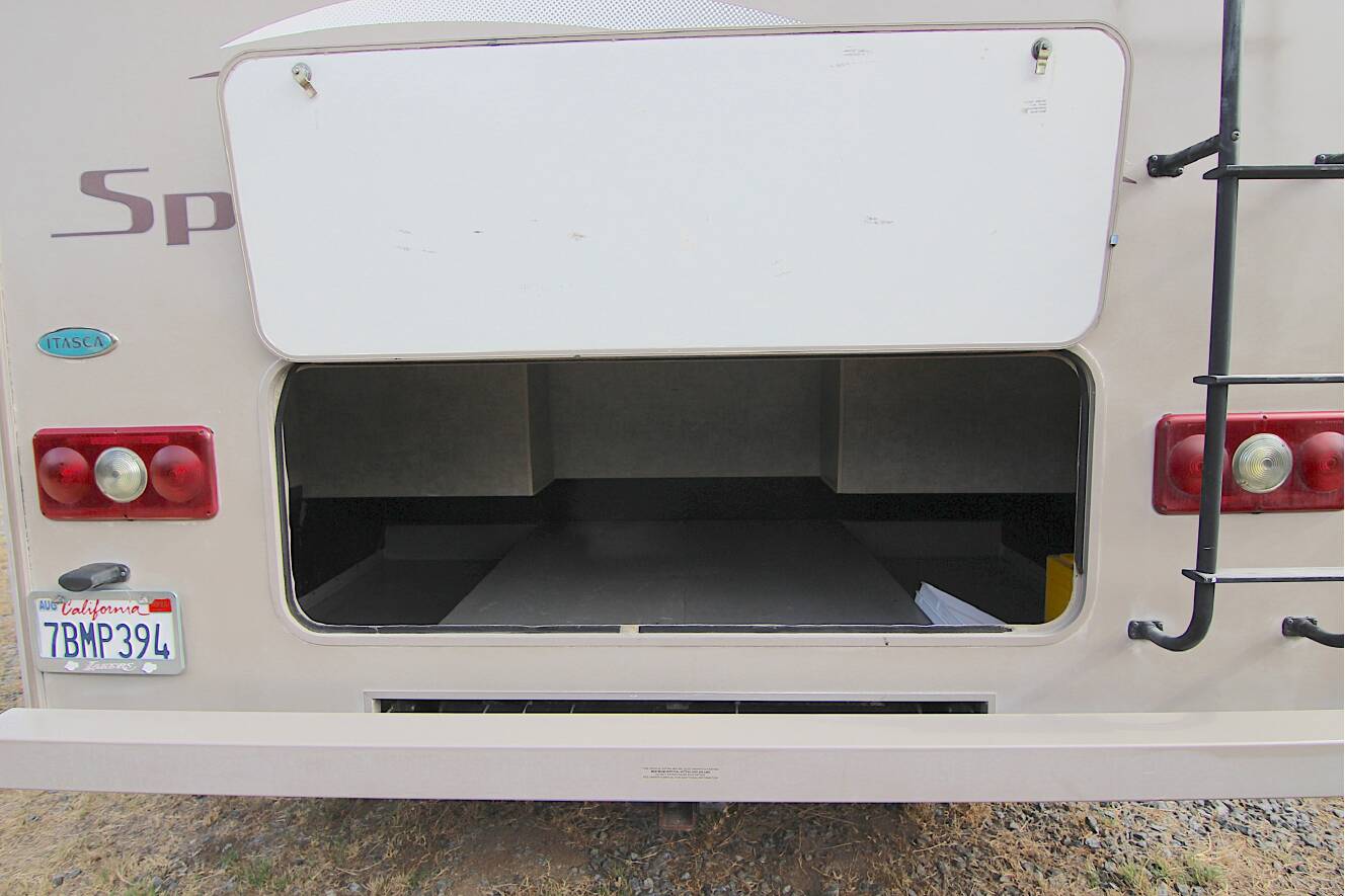 A photo of this 2014 Itasca SPIRIT 31K