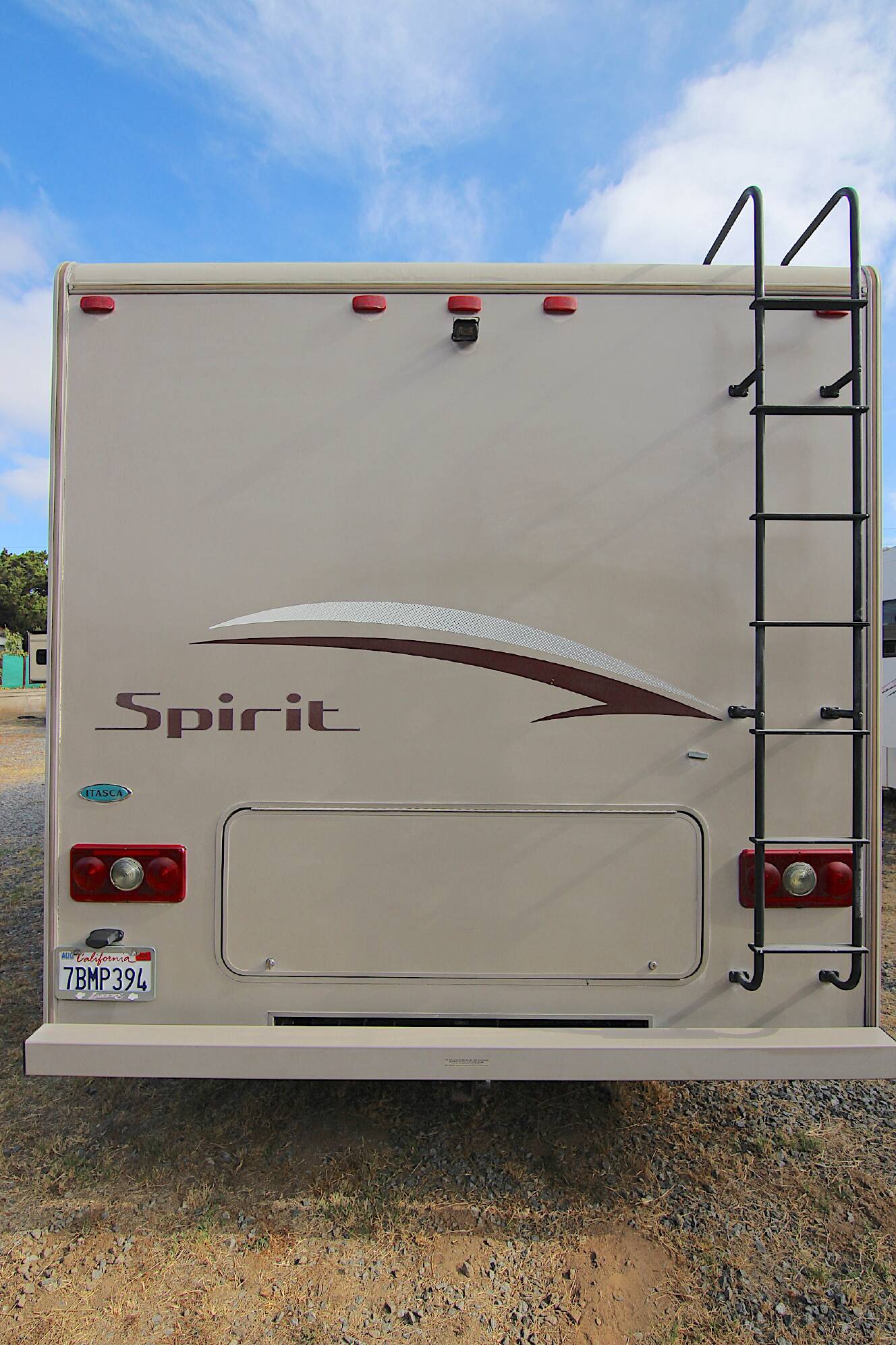 A photo of this 2014 Itasca SPIRIT 31K