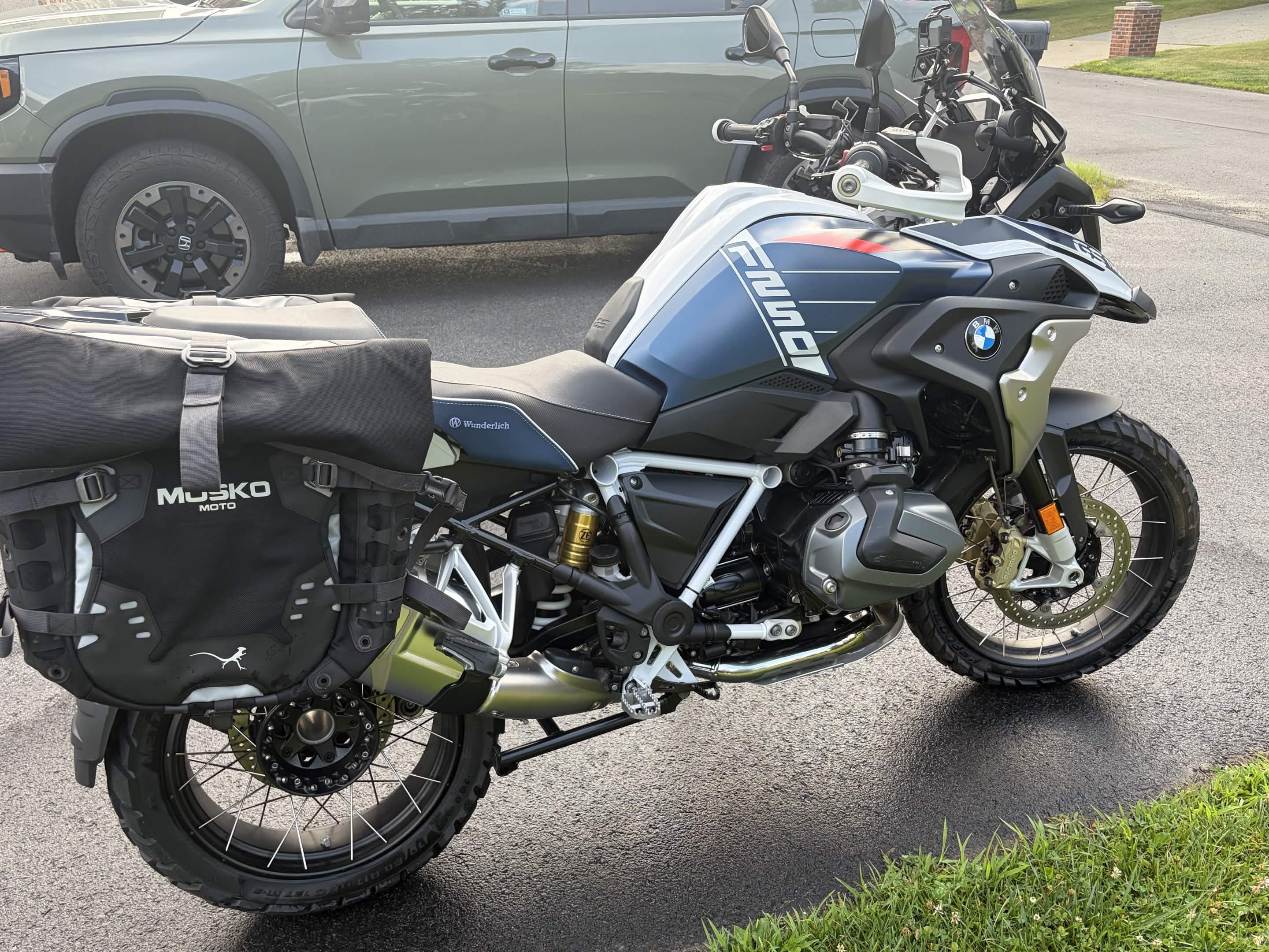 2023 BMW R 1250 GS in Moscow, PA