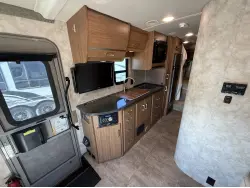 2014 ITASCA NAVION 24G