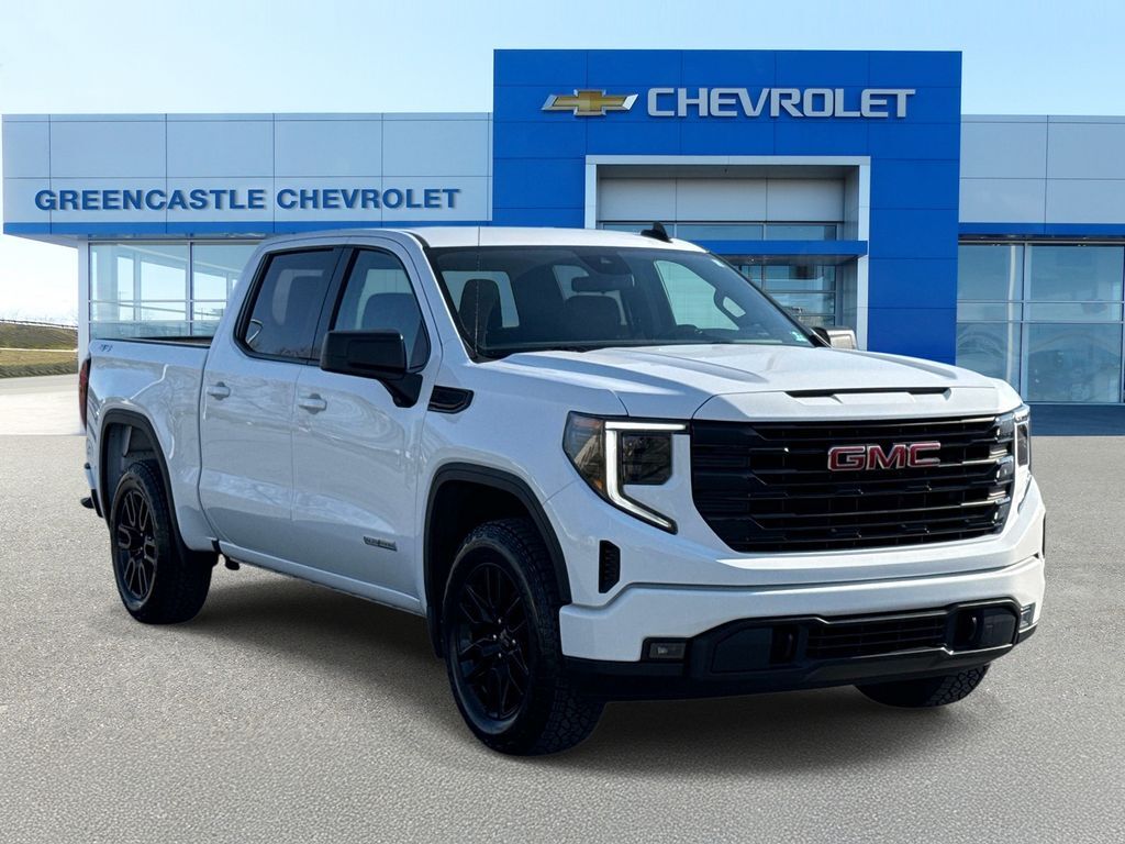 2024 GMC SIERRA in Greencastle, PA