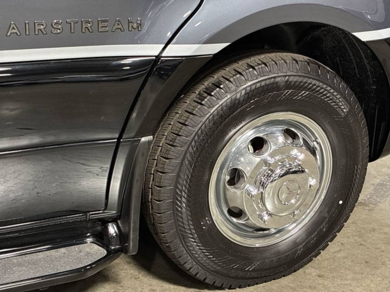 A photo of this 2027 Airstream Atlas 25RT