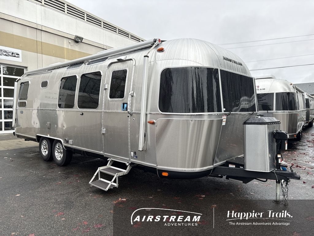 2026 Airstream Classic 28RB in milton WA