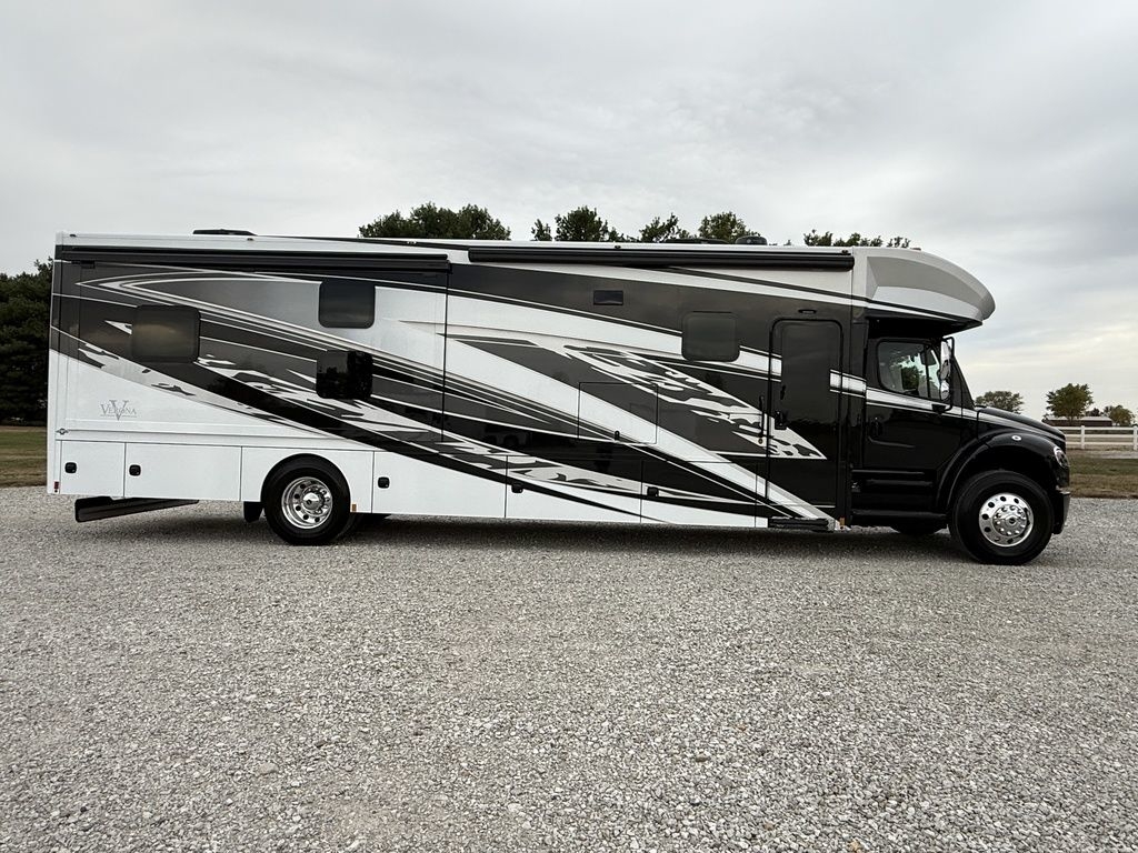 2026 Renegade Verona 40VBH Bunkbeds RV
