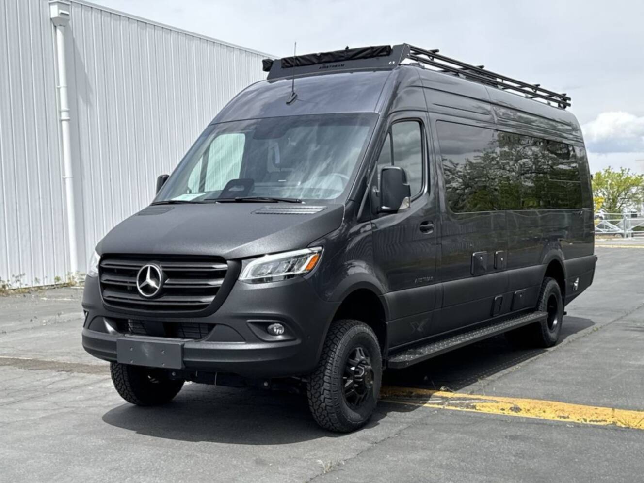 A photo of this 2025 Airstream Interstate 24X