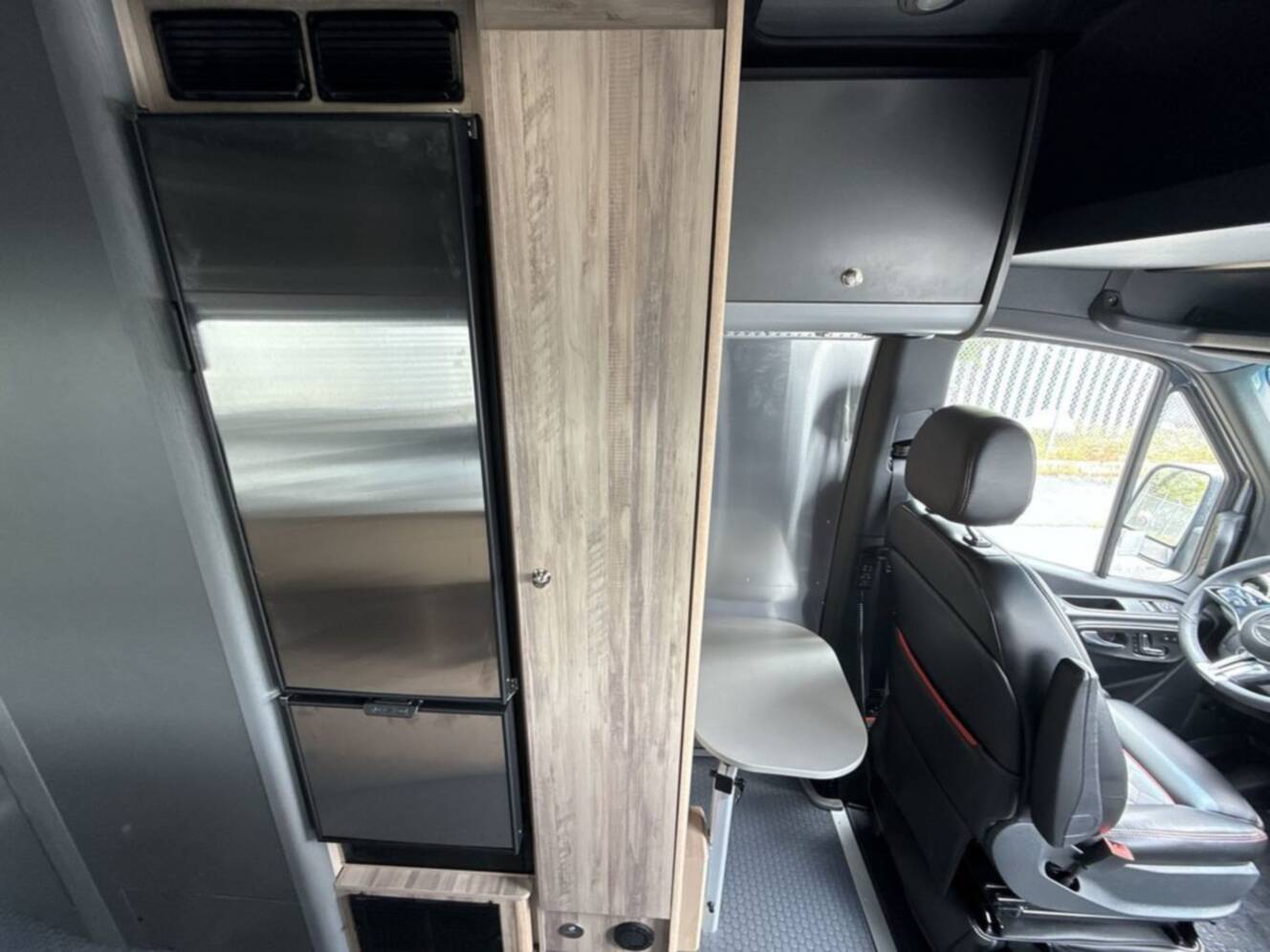 A photo of this 2025 Airstream Interstate 24X