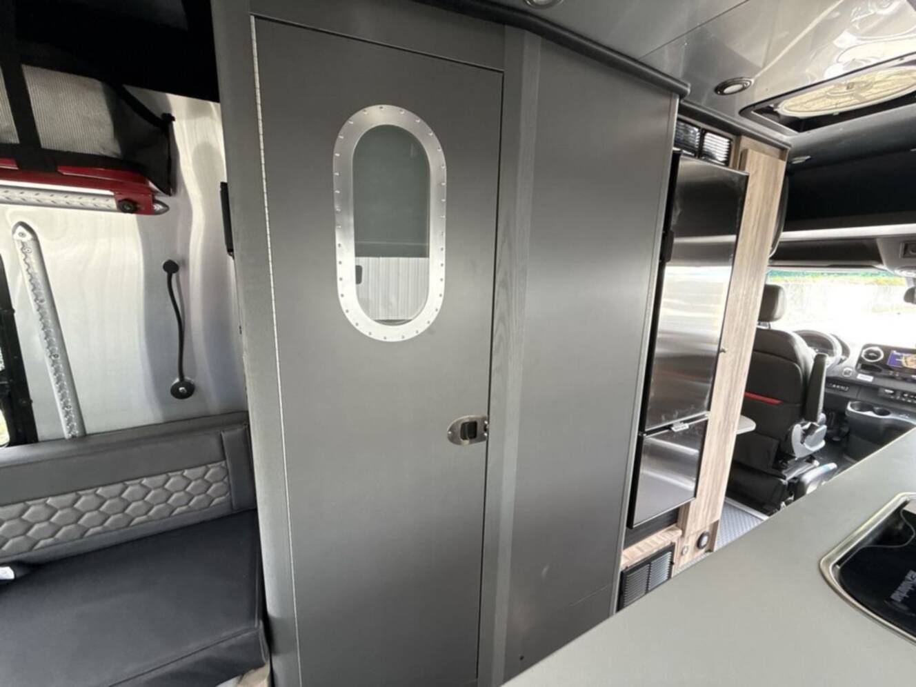 A photo of this 2025 Airstream Interstate 24X