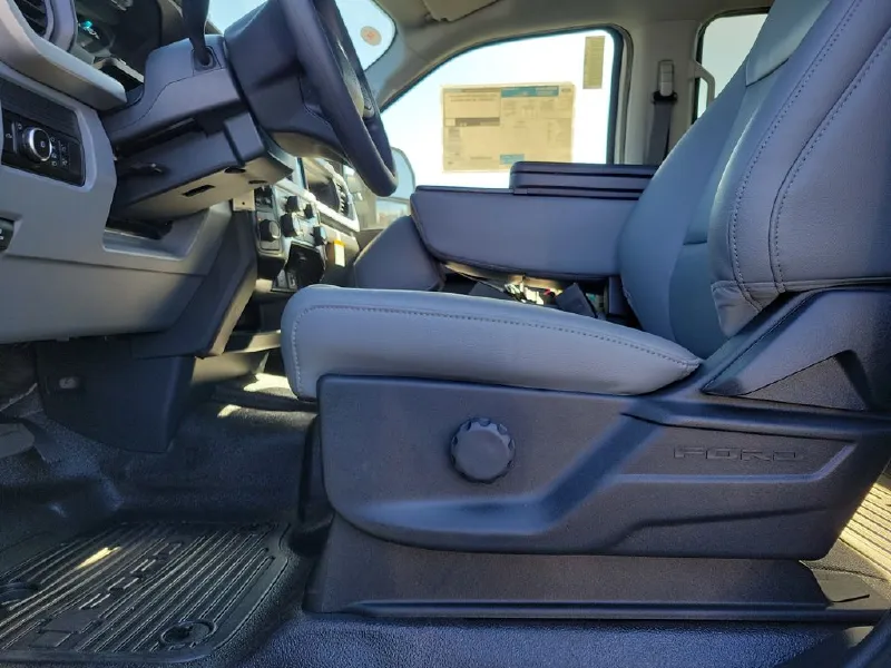 2026 FORD F550