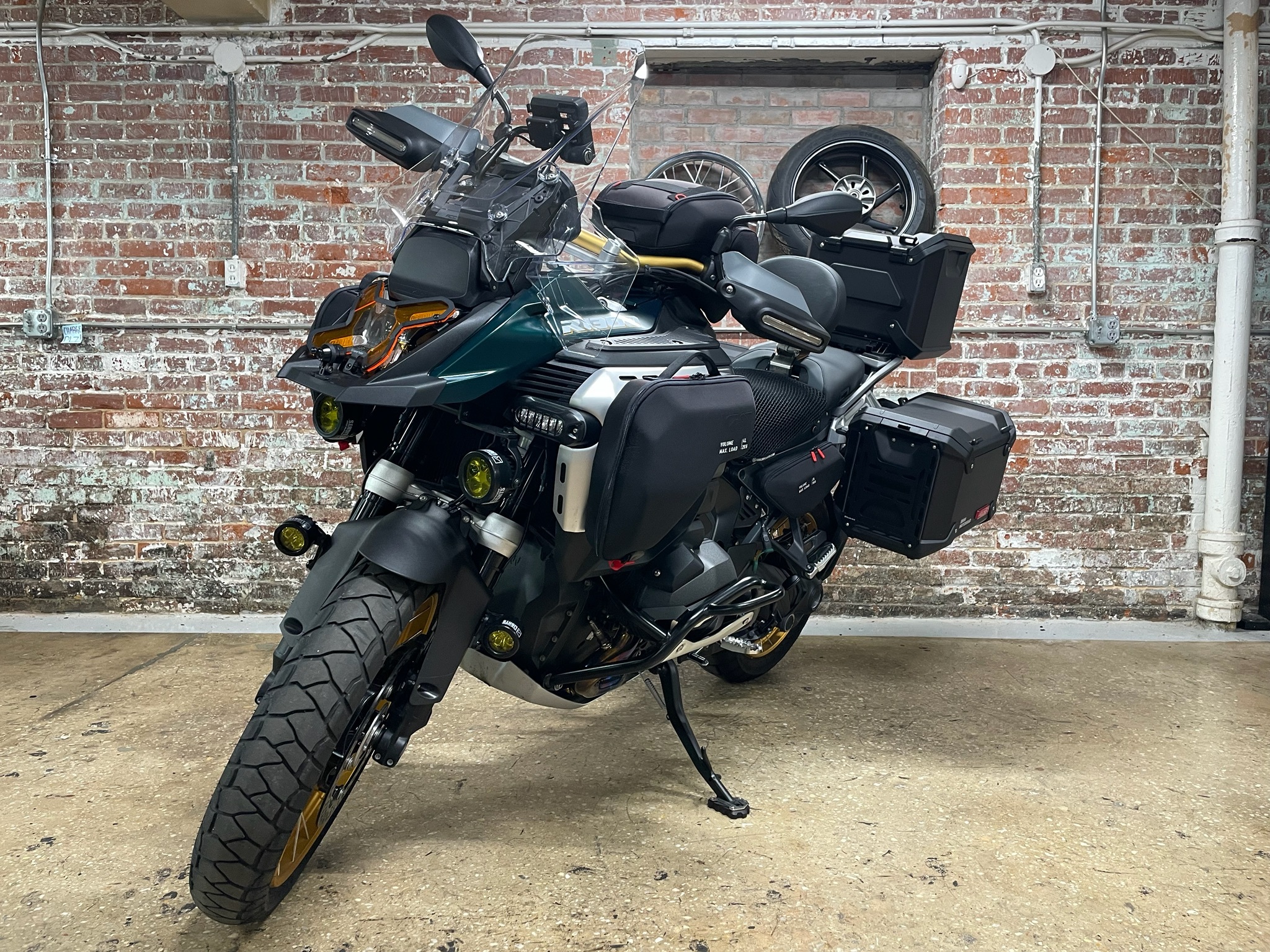2025 BMW R 1300 GS Adventure in Greensboro, NC