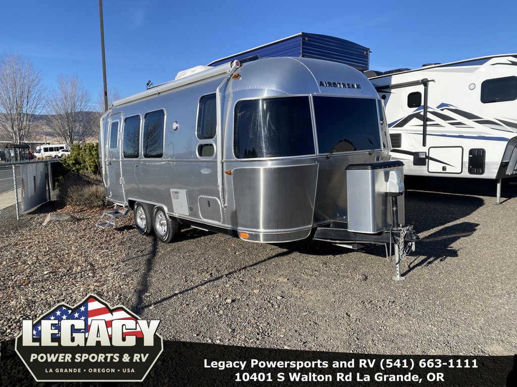 2019 Airstream FLYING CLOUD 23FB in island city OR