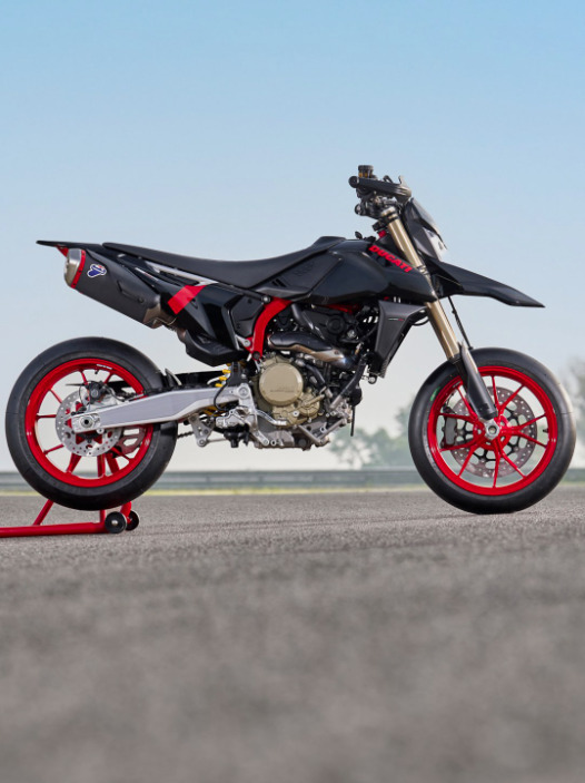 2027 Ducati HYPERMOTARD 698 MONO NERA 698 MONO in Columbus, OH