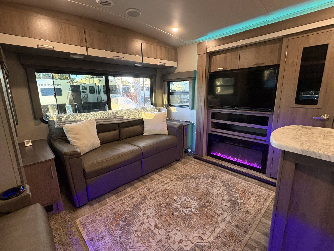 A photo of this 2022 Grand Design IMAGINE 2970RL