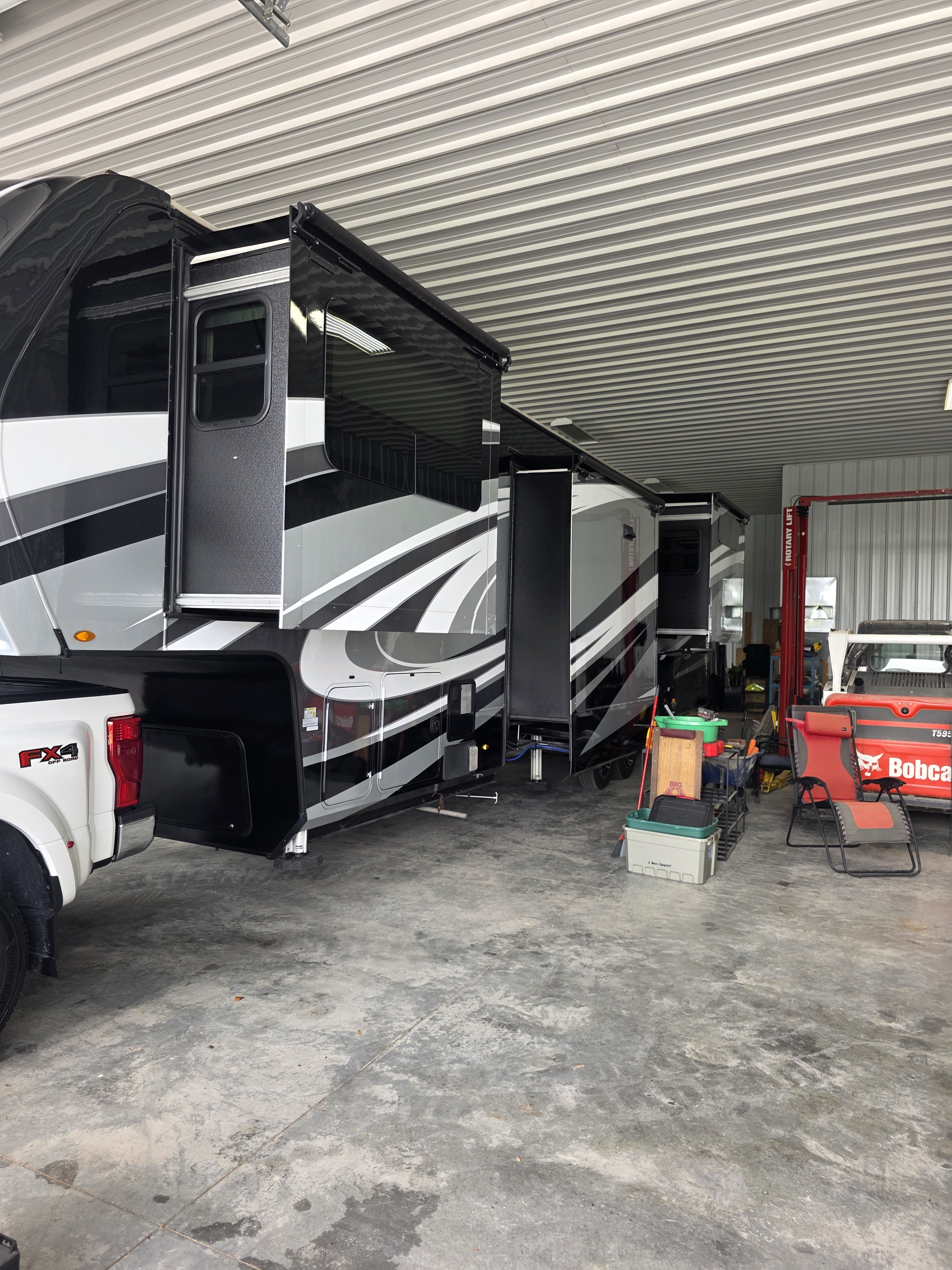 2022 Grand Design SOLITUDE 382WB-R in west lafayette IN