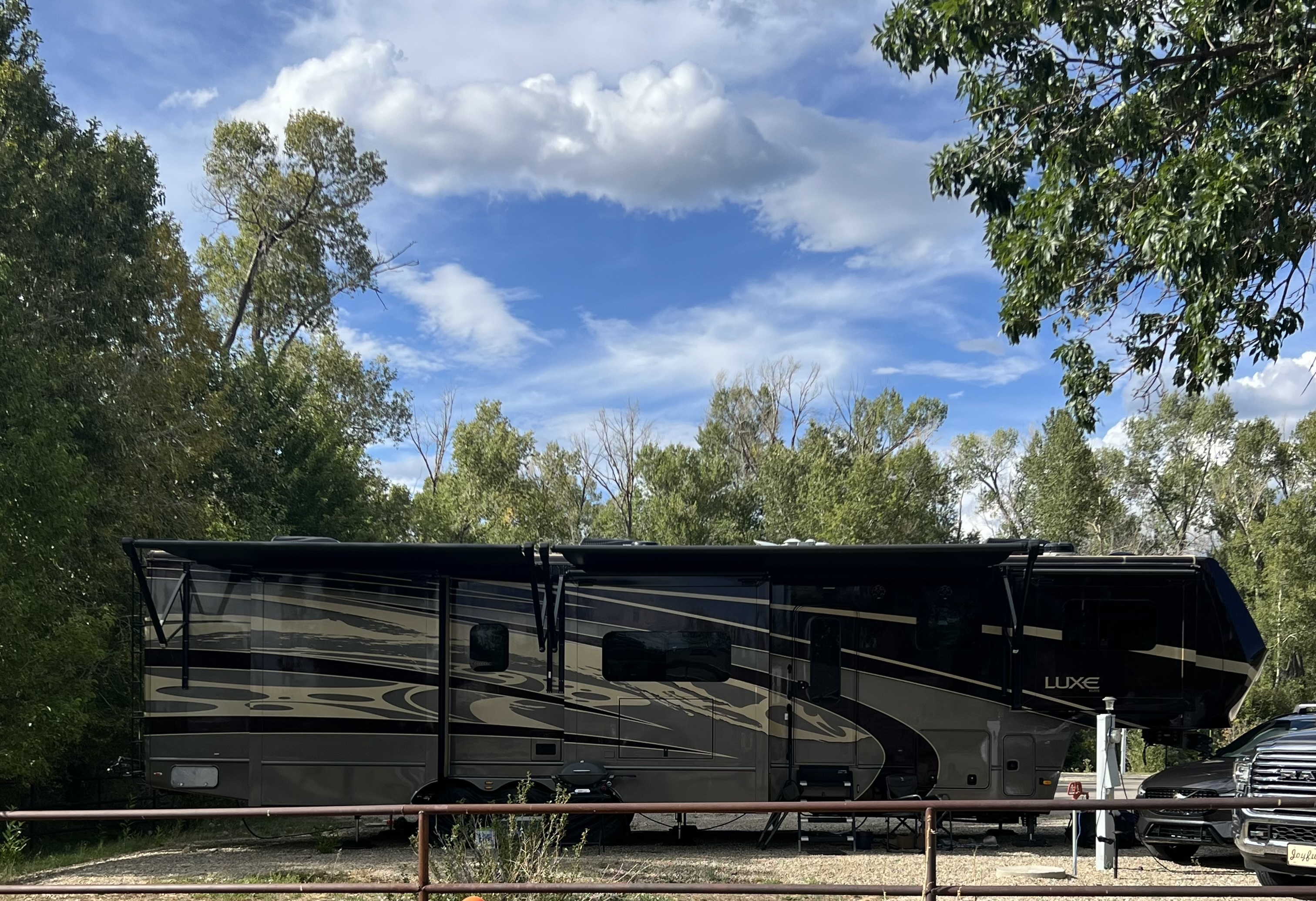 2023 Luxe ELITE 44FL RV