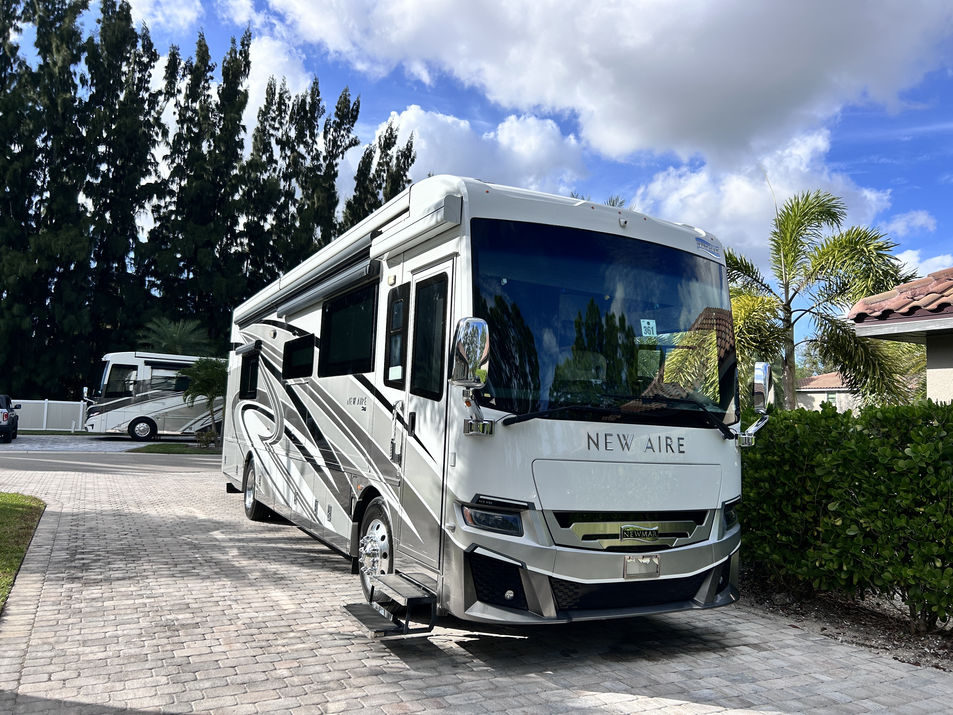 2022 Newmar NEW AIRE 3543 RV