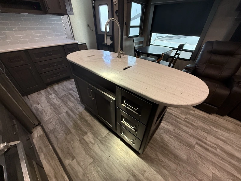 2022 GRAND DESIGN REFLECTION 337RLS