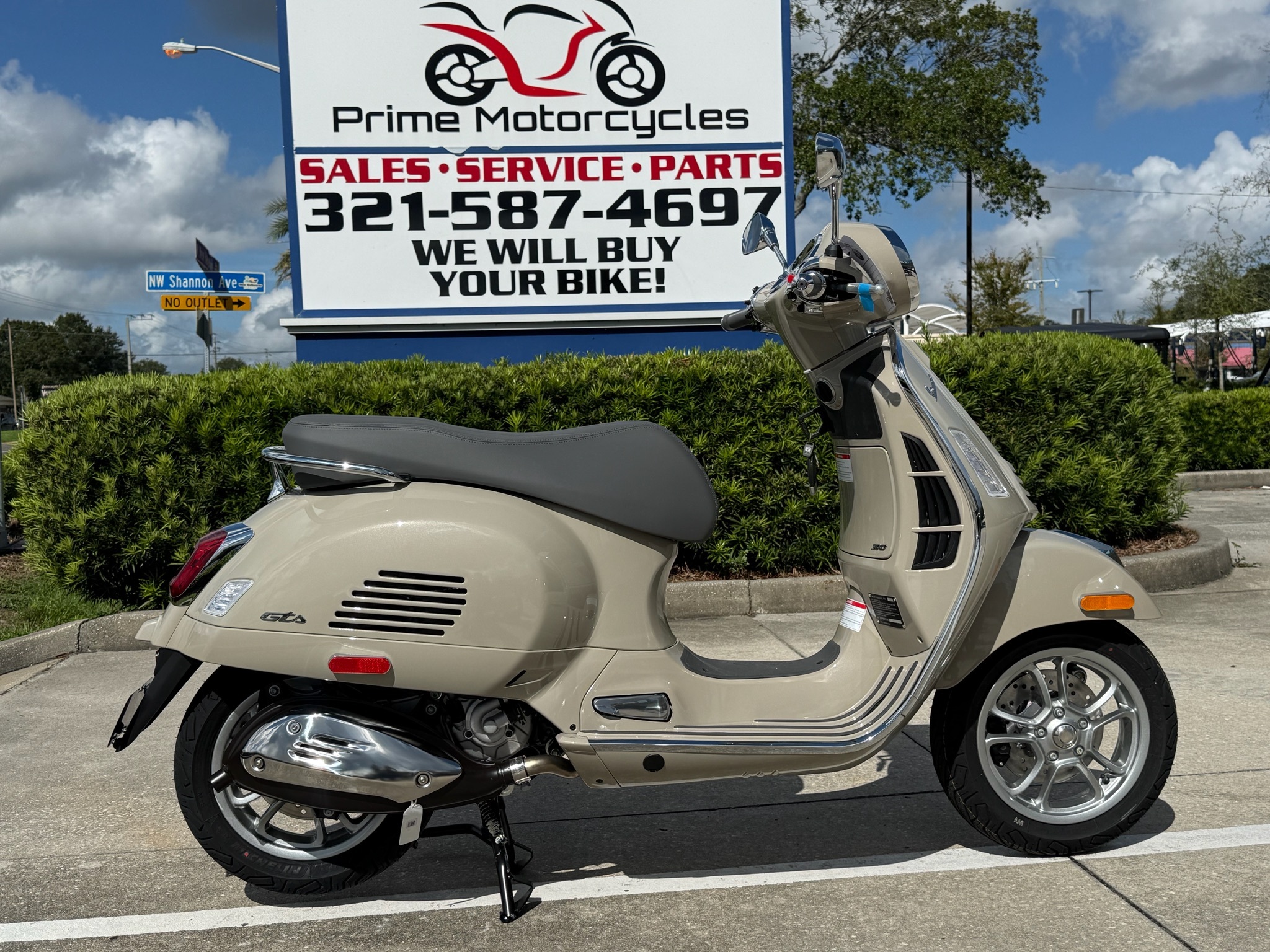 2027 Vespa Primavera 150 150 in Melbourne, FL
