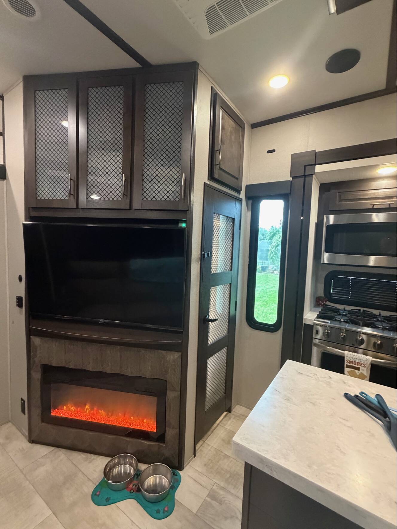 A photo of this 2021 Grand Design MOMENTUM 397TH