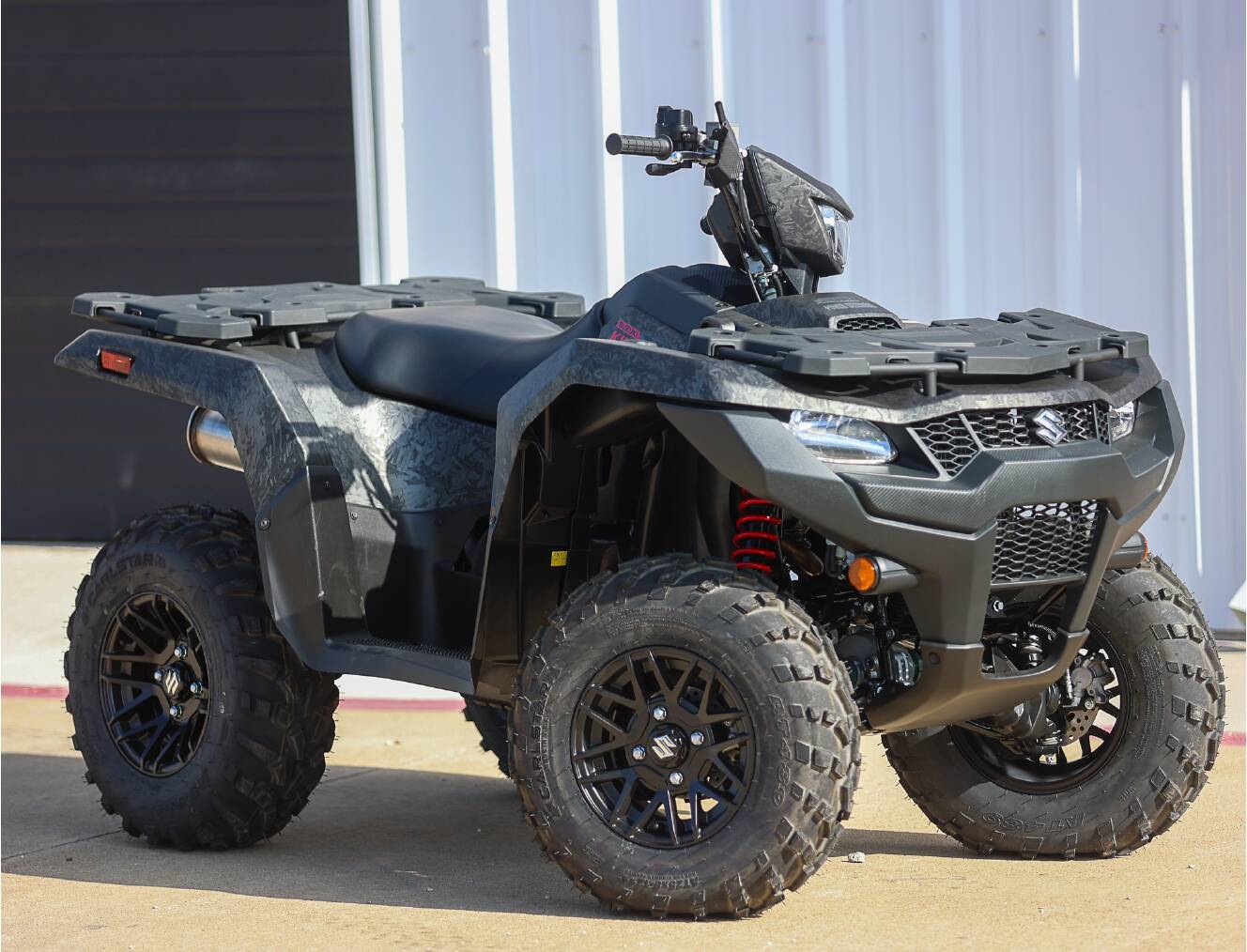 A photo of this 2026 Suzuki KingQuad 500AXi Power Steering SE 