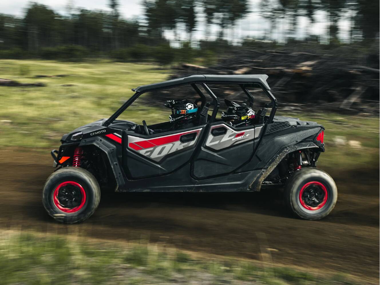 A photo of this 2026 CFMOTO ZFORCE 950 Sport-4
