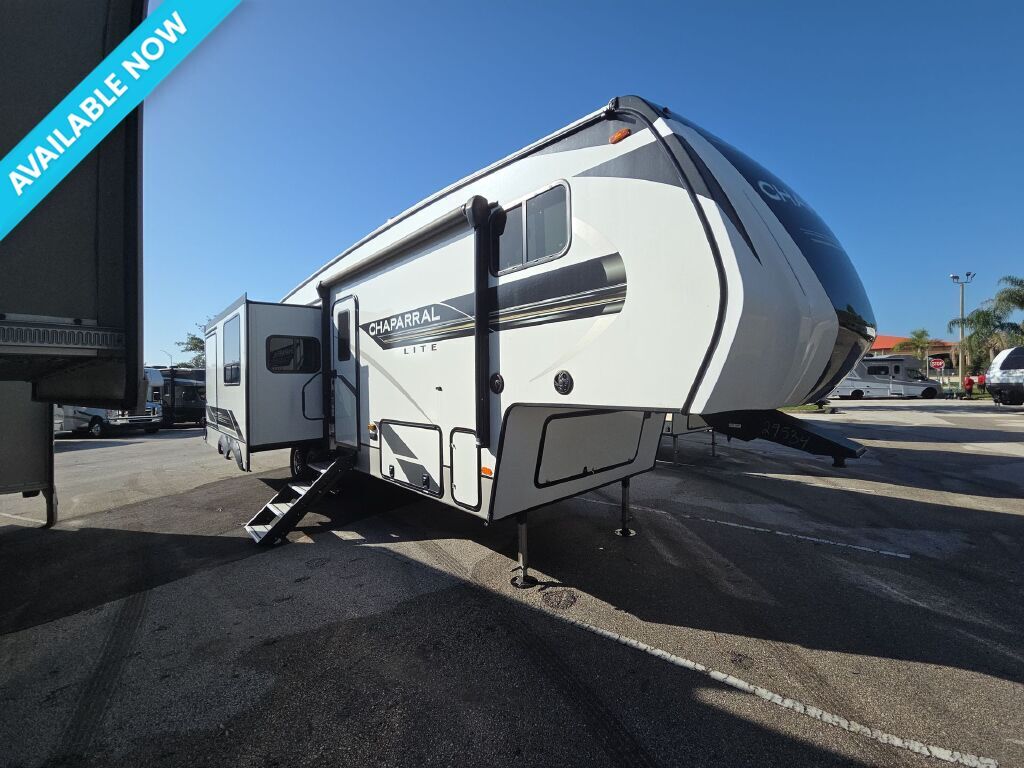 2022 Coachmen Chaparral 284RL in ormond beach FL