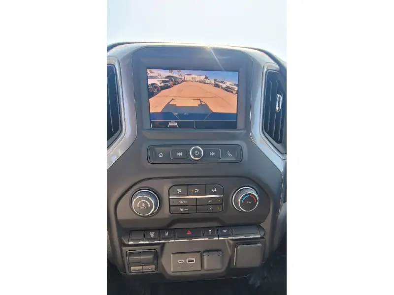 2025 CHEVROLET SILVERADO