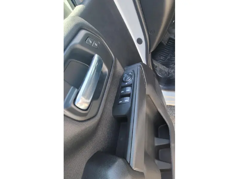2025 CHEVROLET SILVERADO