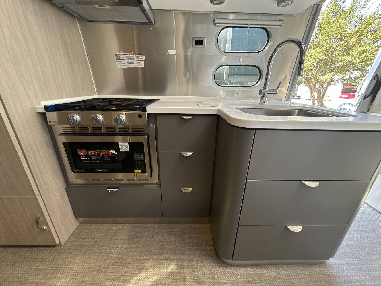 A photo of this 2026 Airstream Globetrotter 27FBQ
