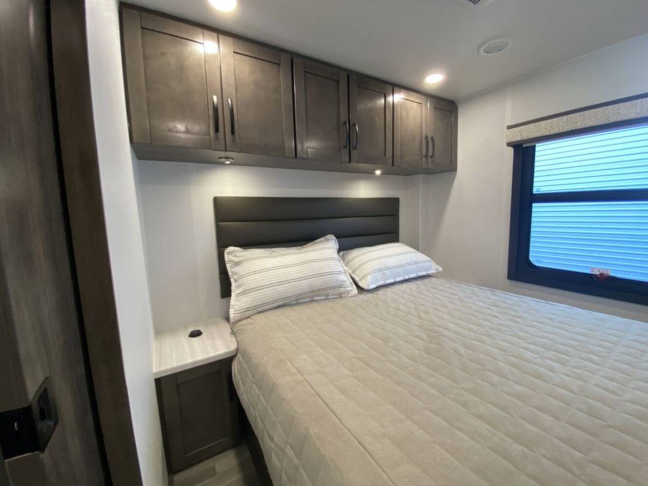 A photo of this 2026 Jayco Alante 29S