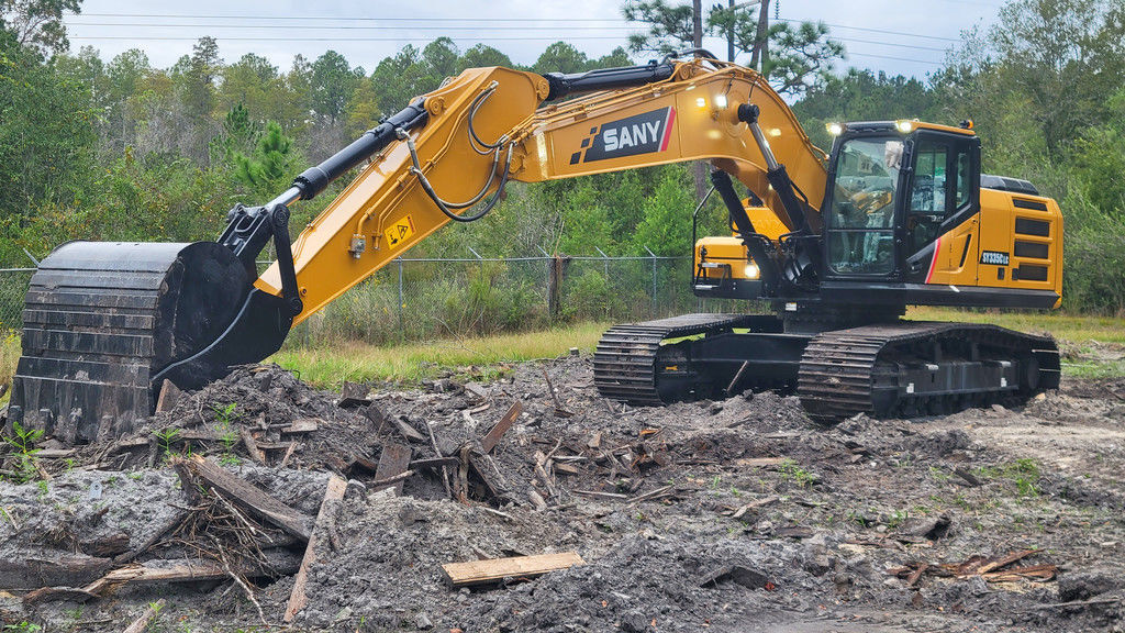 2026 SANY® Medium Excavators SY335C in Hampton, FL