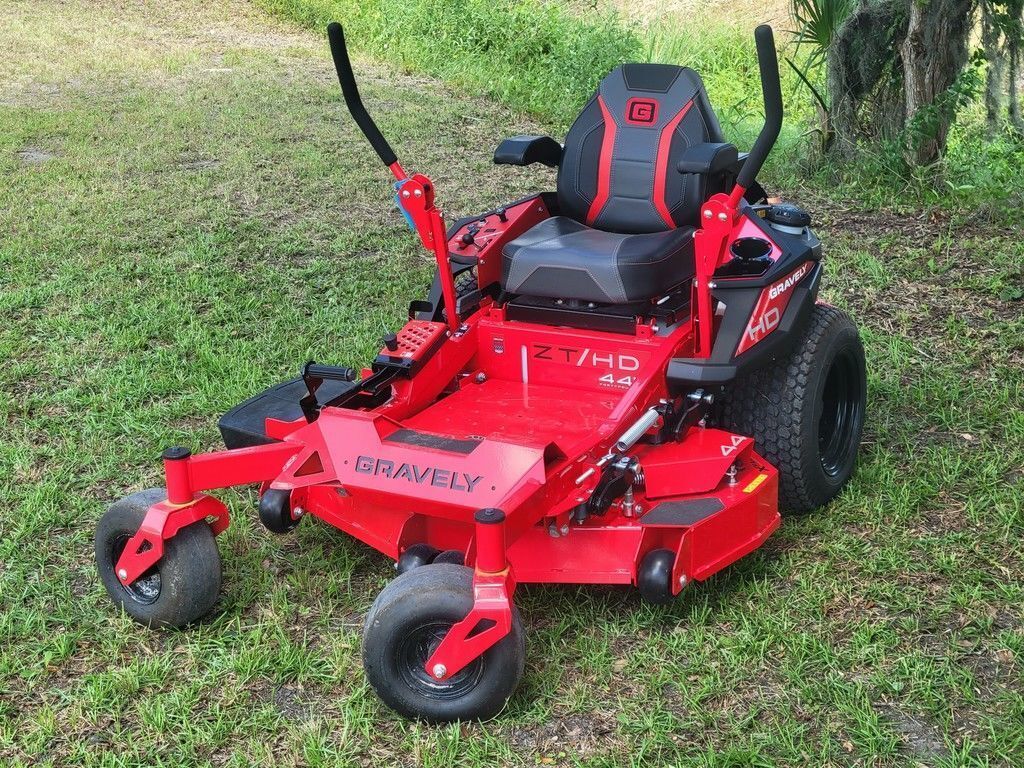 2026 Gravely ZT HD 44 Kawasaki® FR651V in Hastings, FL