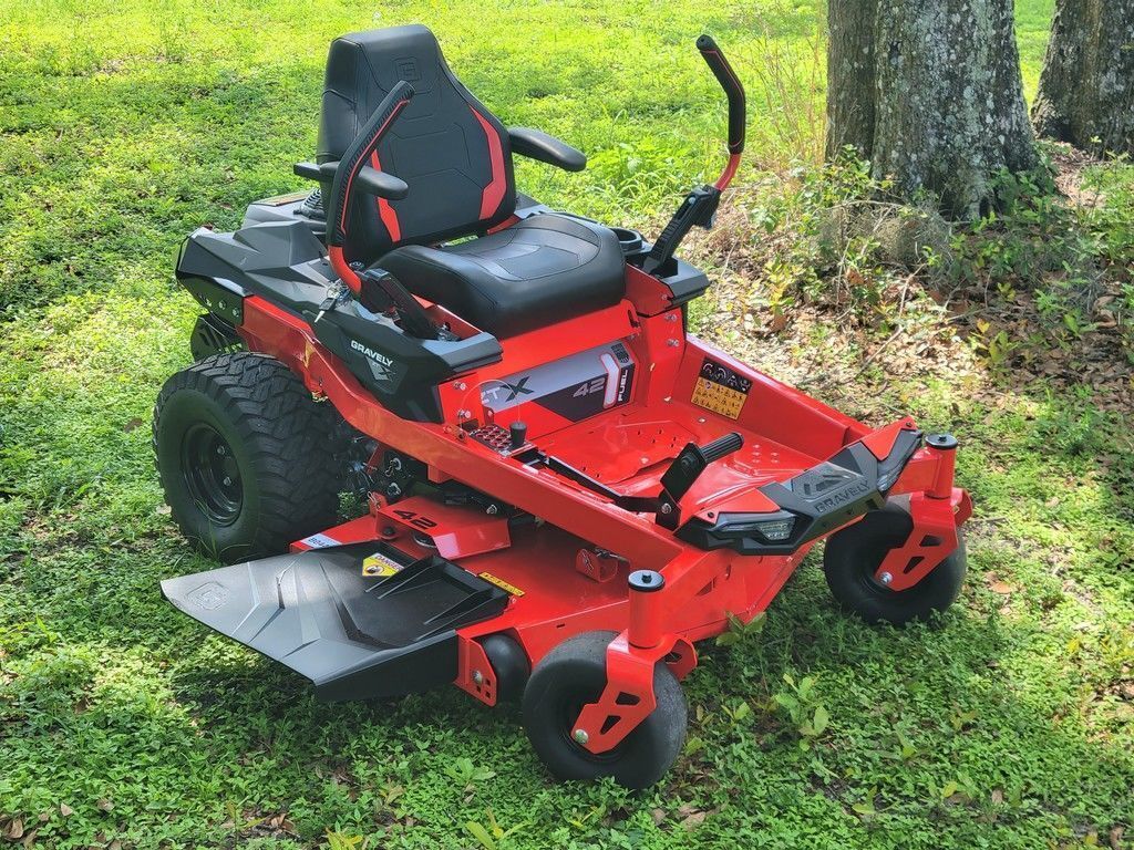 2026 Gravely ZT X 42 Kawasaki® FR651V in Leesburg, FL