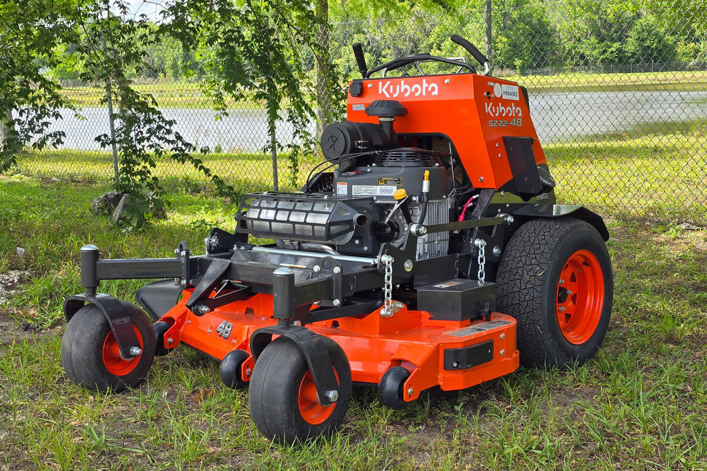 2026 Kubota Stand-On Mowers SZ22NC-48-2 in Hastings, FL