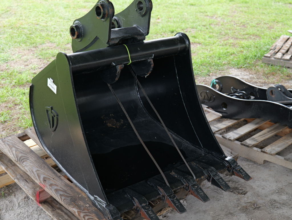 SANY® 36" QA Bucket for SY75/SY80/SLB95 in Hampton, FL
