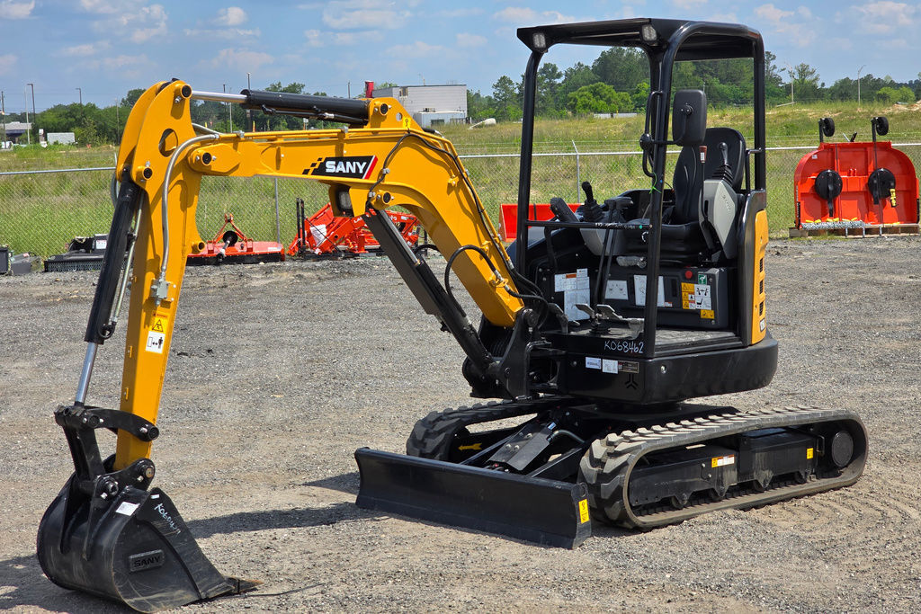 2026 SANY® Small Swing Boom Excavators SY26U in Live Oak, FL