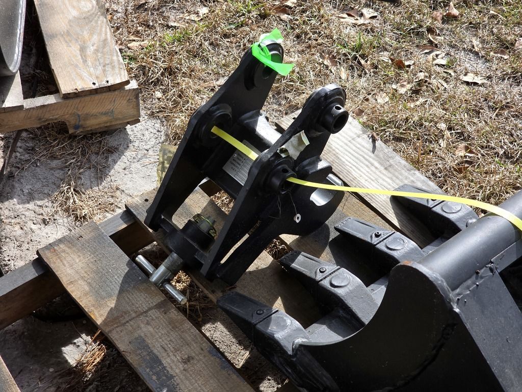 SANY® SY16 QH Quick Coupler in Hampton, FL