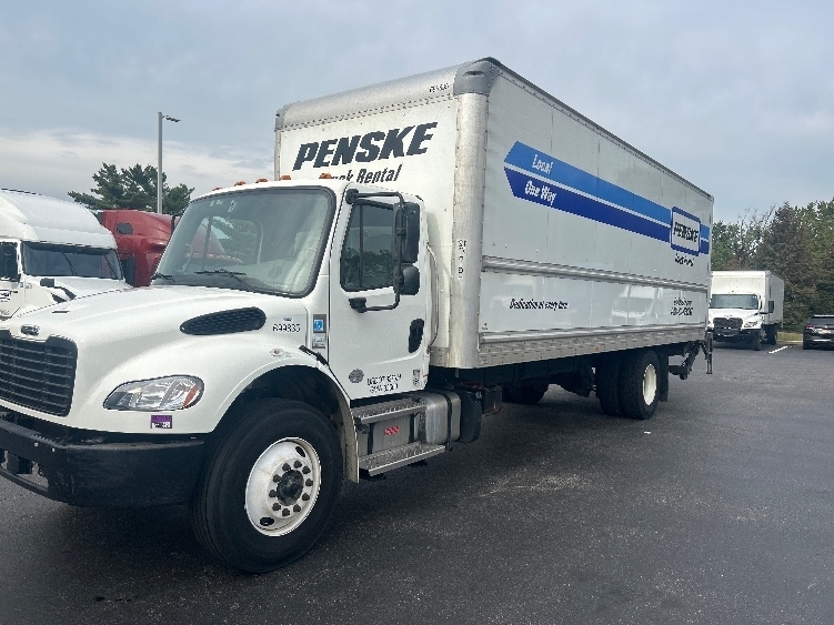 2023 FREIGHTLINER BUSINESS CLASS M2 106 in Millville, NJ
