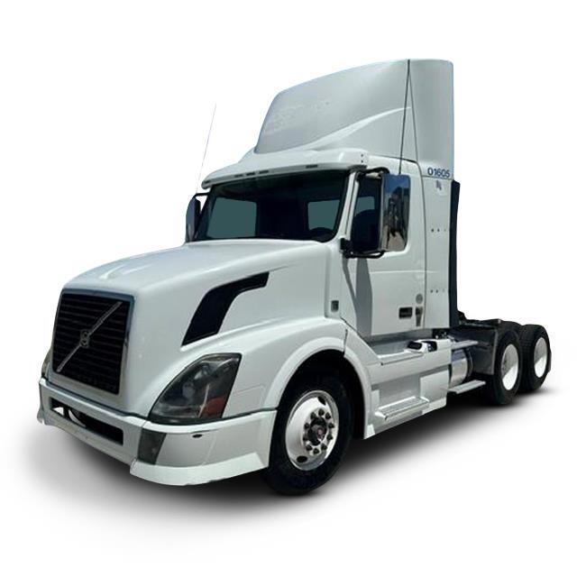 2015 VOLVO VNL300 in Fontana, CA