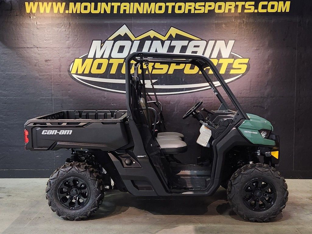 2026 Can-Am Defender DPS HD7 Compass Green UTV/Utility ATV