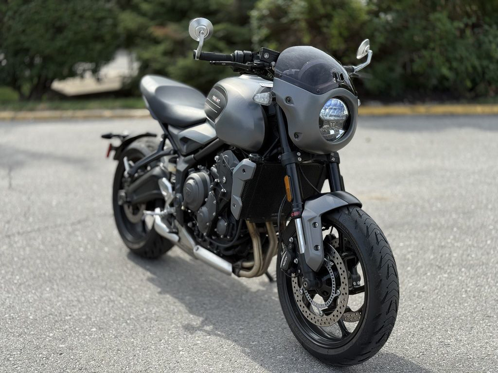 2023 Triumph Trident 660 Matte Jet Black Matte Silver Ice 660 in Olathe, KS