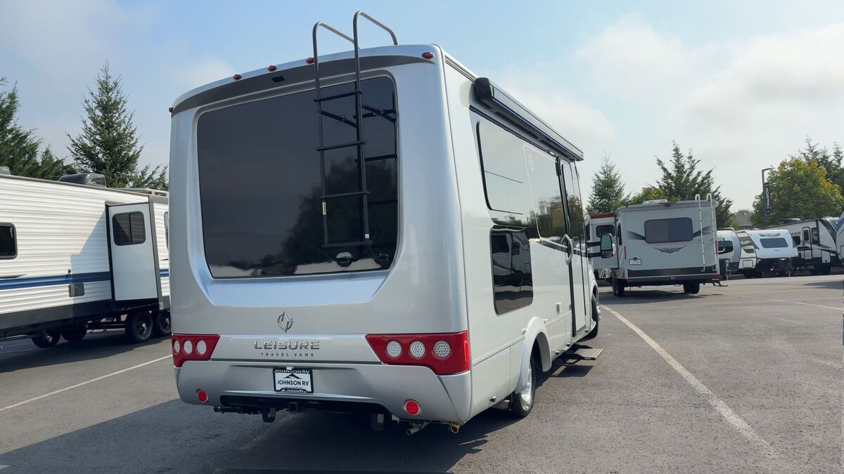 2024 Leisure Travel Wonder 24RL AWD in sandy OR