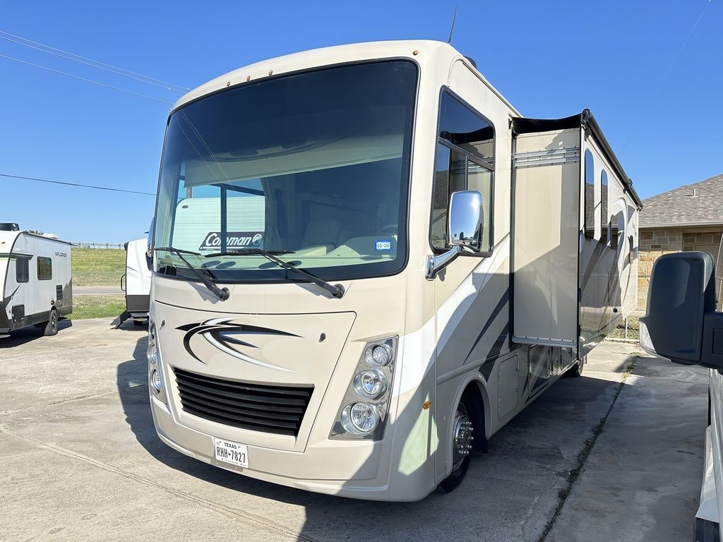 2022 Thor Motor Coach FREEDOM TRAVELER A30 in weatherford TX