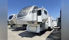 2021 Alliance Rv Paradigm 310RL RV