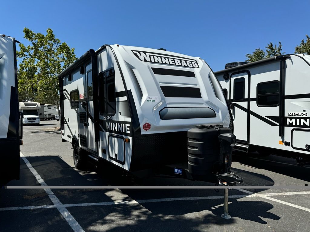 2025 Winnebago 1700BH RV