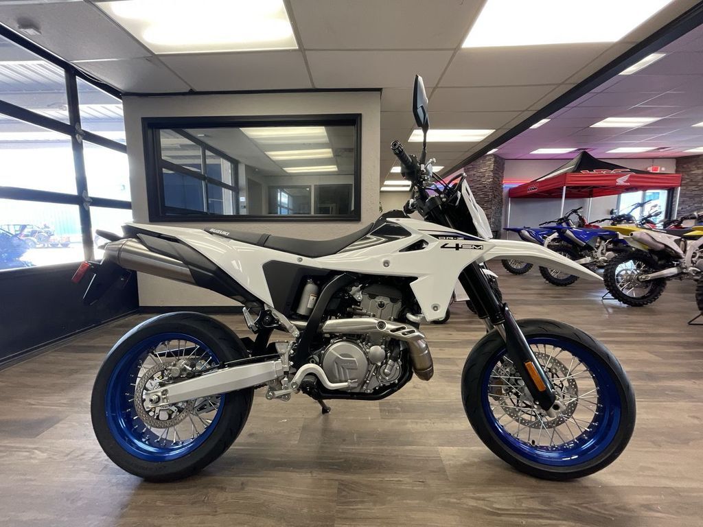 2025 Suzuki DR-Z4SM BASE in Oklahoma City, OK